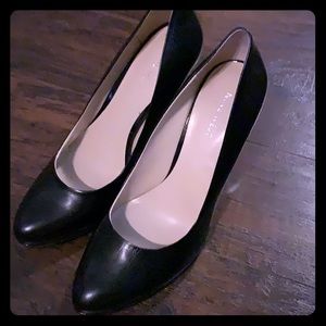 Nine West black heels!!